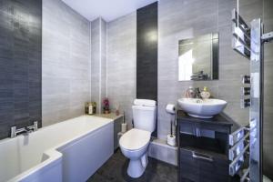 Family Friendly Apartment in Cathedral Quarter