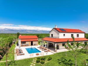 Villa Velebita with heated pool