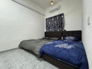 Cozy 4BR Homestay with 2 Baths Taman Seraya