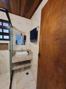 Casa de condomínio 900m da Praia de Boiçucanga