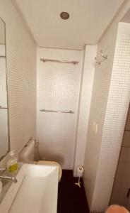 Aluga se apartamento cobertura cobertura na alameda antunes 51 porto da barra SALVADOR