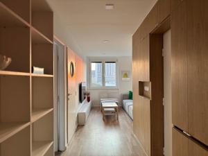 Castle View 3BR Apartment in Old Town