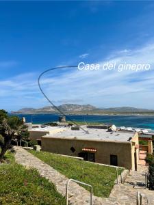 A pochi passi a piedi dalla Pelosa