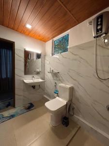 Kandy Little White House Cabanas