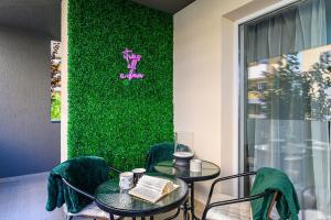 OCCO by the Mountains