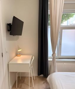 Comfortable studio 10 min from Midi Station and 15 min from Brussels center