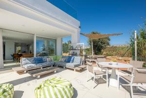 Villa piscine chauffée - Vue mer et Gibraltar