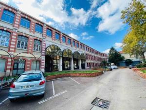 Stella Studio cosy proche tram - Parking