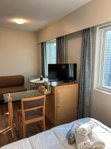 Ao lado da Paulista e metrô lazer completo com estac