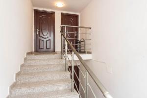 2br Maisonette in the center