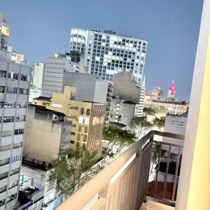 64NV Studio Liberdade SP 300 m Metro Japao, acomoda ate 03 pessoas