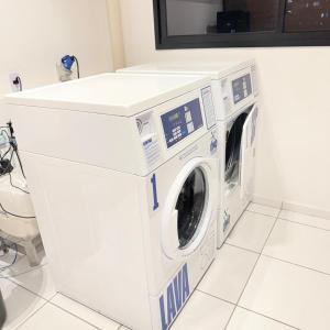 64NV Studio Liberdade SP 300 m Metro Japao, acomoda ate 03 pessoas