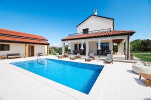 Villa Velebita with heated pool