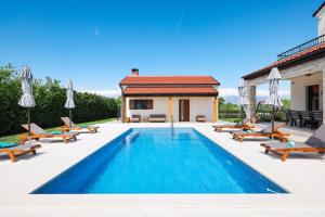 Villa Velebita with heated pool