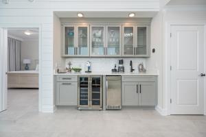 Phoenix Gulf Shores II 2205 condo