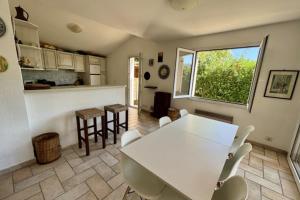 Charming house with balcony and garden