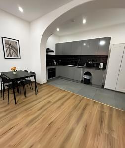 Ideal Room Near Gare du Midi