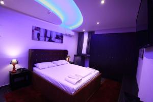 Comfort Room 218 - Castle De Paris