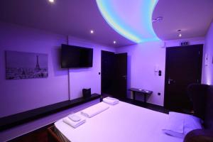 Comfort Room 218 - Castle De Paris