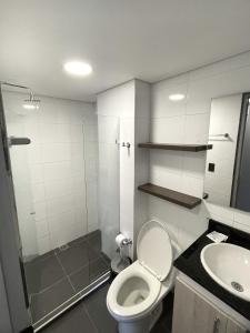 Ivanna Jumar ApartaHotel - Laureles Estadio