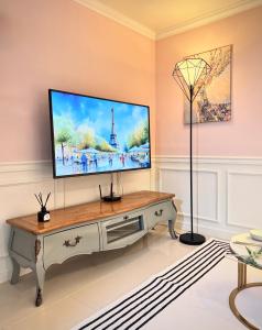 New, 7min to Sinnonhyeon St, to 7min Airport bus stop, Arena House with full options and 2 bedrooms located in Gangnam-gu