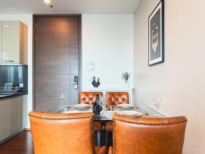 Near BTS - High Floor - Pool and Gym - Sontana