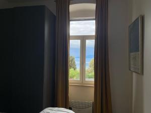 Lux Apartment with a Sea View