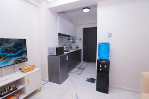 Ensuite Kilimani 1BR Near CBD, Free Parking, Wi-Fi, Near yaya center