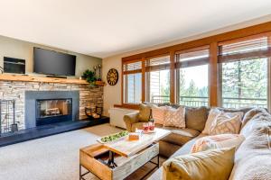 Seventh Mountain Resort Condo