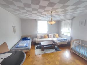 Haus "Grimberg" FeWo 1-stock oder FeWo 2-stock & Zusätzliches Zimmer