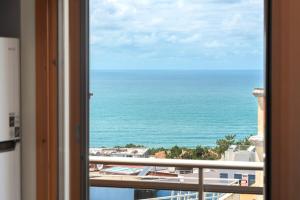 Nazaré Boutique w Sea View and Private Rooftop Terace