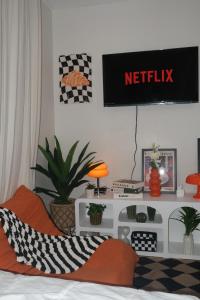 Modern Retro Stay near NAIA 3