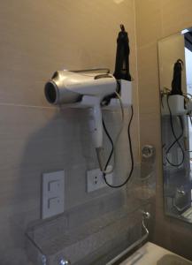 Modern Retro Stay near NAIA 3