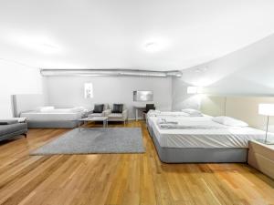 Family Room with Private Bathroom (No Windows) room in Mosebacke Hostel