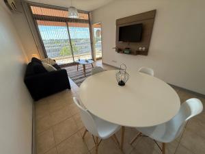 Apartment in Nordelta Bay 2 guests