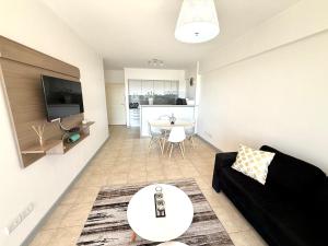 Apartment in Nordelta Bay 2 guests