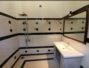 NEW BAMBOOS Airport Transit Hotel