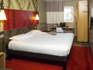 Ibis Sheffield City