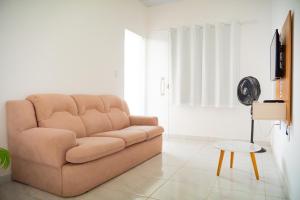 Casa Pet Friendly c Churrasqueira e Terraco