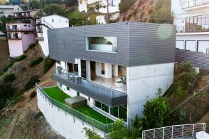Modern Villa Hollywood Hills Sanctuary