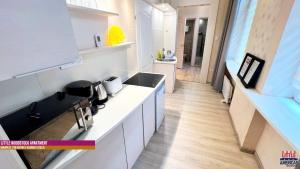 Little Woodstock Apartment