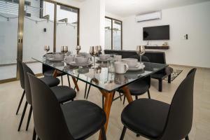 Moderno Townhouse Familiar con Alberca y Gym
