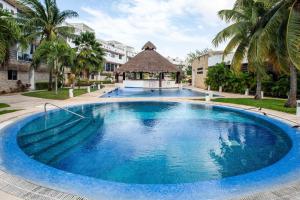 Moderno Townhouse Familiar con Alberca y Gym