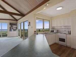 ACACIA BRAE - spectacular views