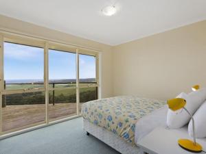 ACACIA BRAE - spectacular views