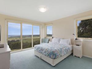 ACACIA BRAE - spectacular views