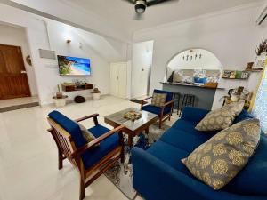 The Greendoor Villa - Beach House , 400 mtr beach