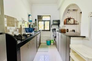 The Greendoor Villa - Beach House , 400 mtr beach