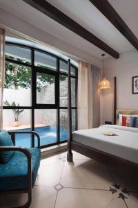 The Greendoor Villa - Morjimer, with Private Pool