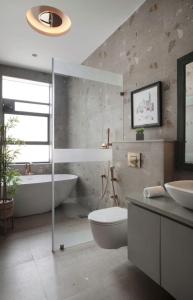 The Greendoor Villa - Morjimer, with Private Pool